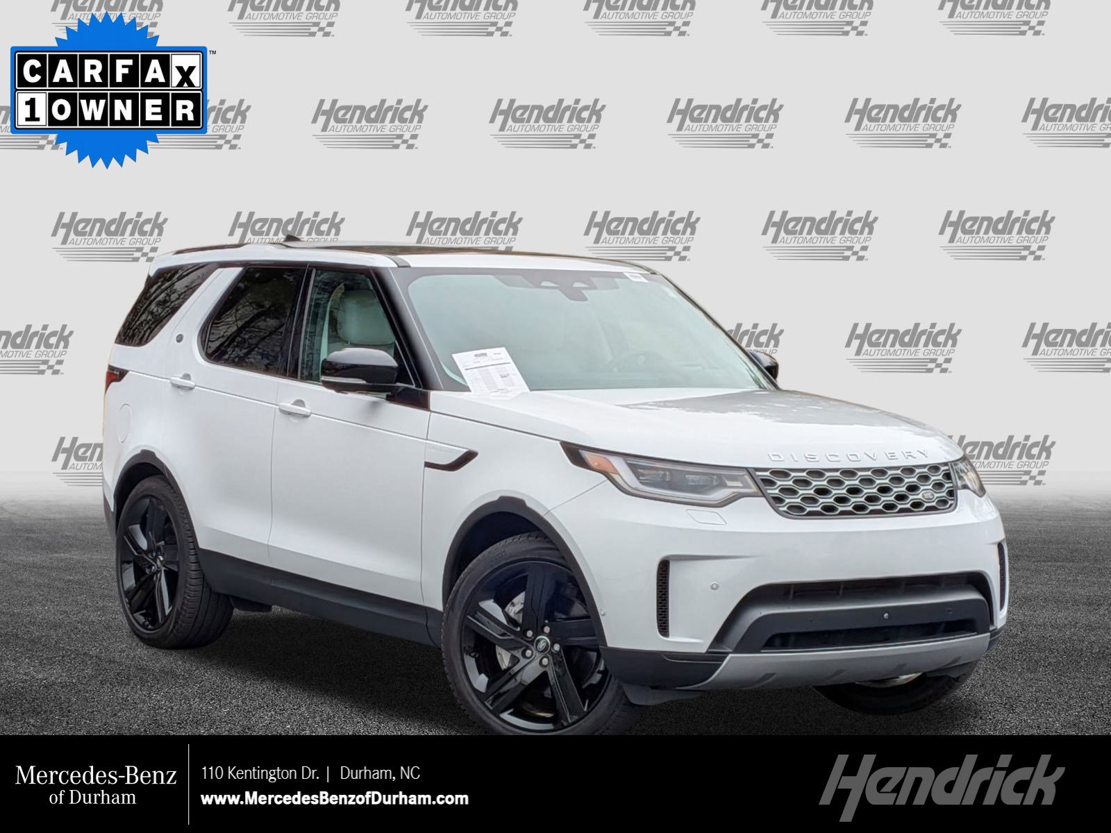 Used 2024 Land Rover Discovery S image 1