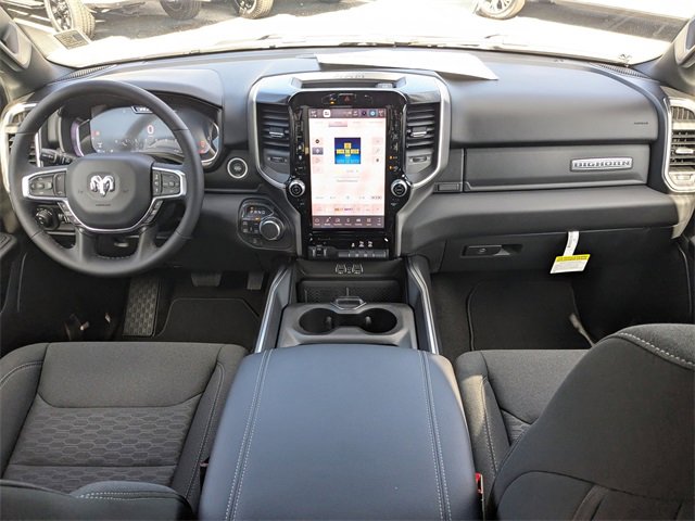 New 2026 RAM 1500 4x4 Crew Cab image 14