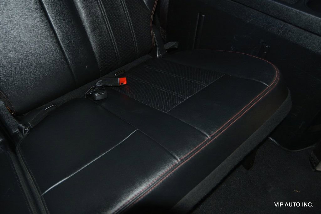 Used 2019 Dodge Grand Caravan GT image 32