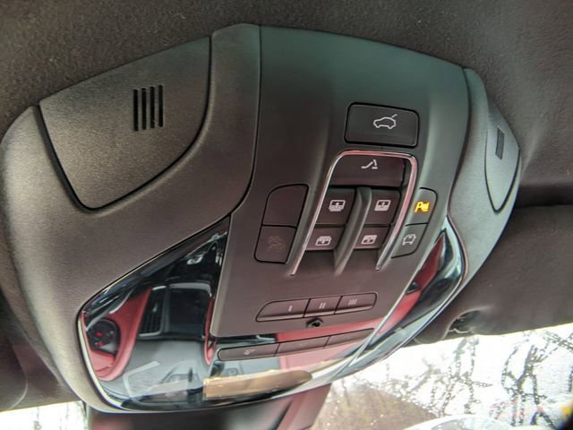 Used 2019 Maserati Levante S image 18