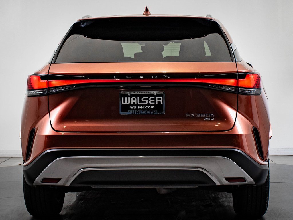 Certified 2024 Lexus RX 350h w/ Convenience Package image 10