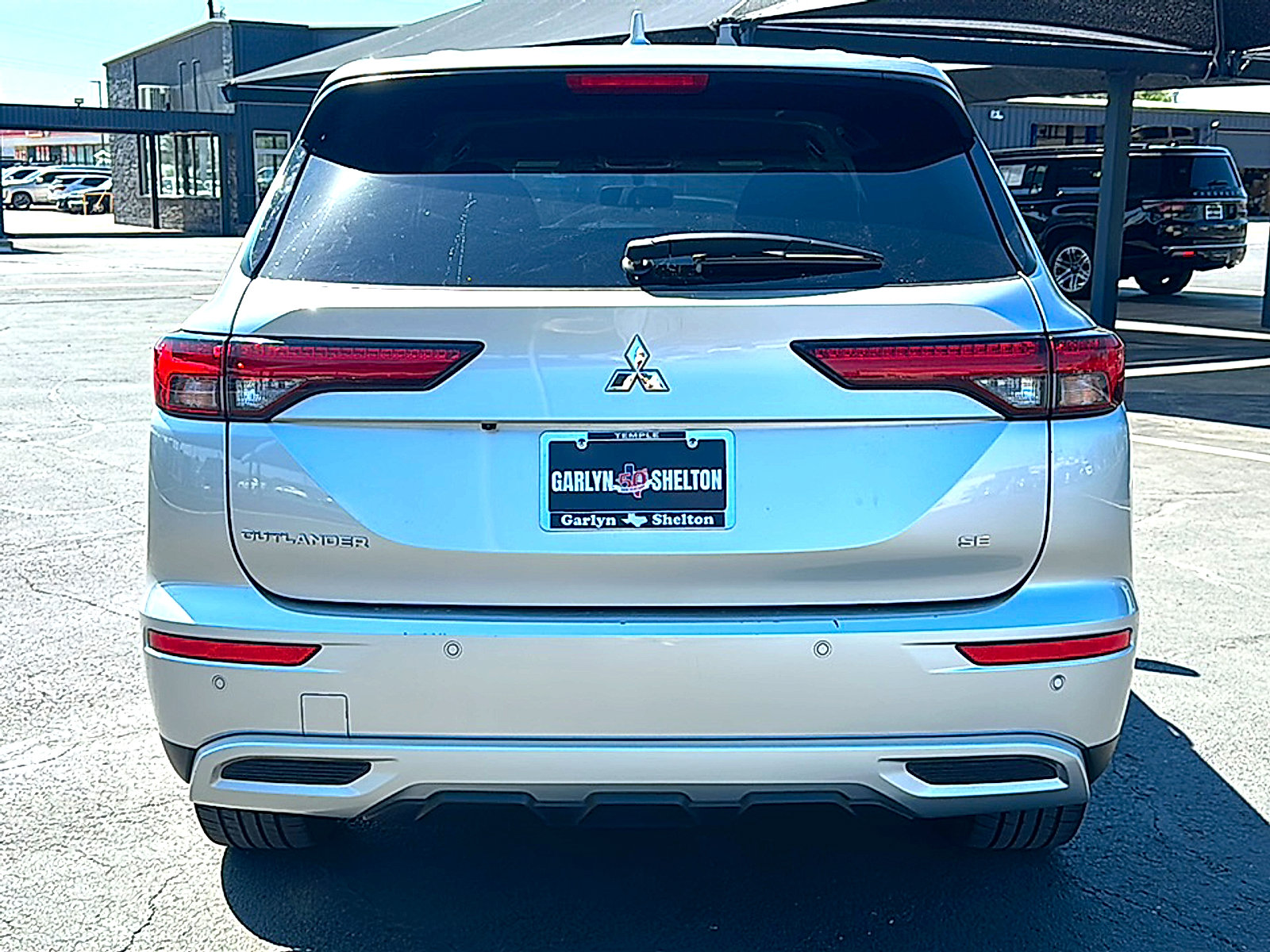 Used 2024 Mitsubishi Outlander SE FWD image 7