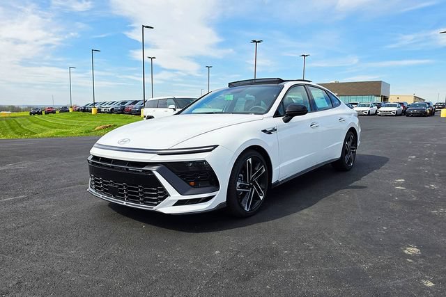 New 2026 Hyundai Sonata N Line FWD image 3
