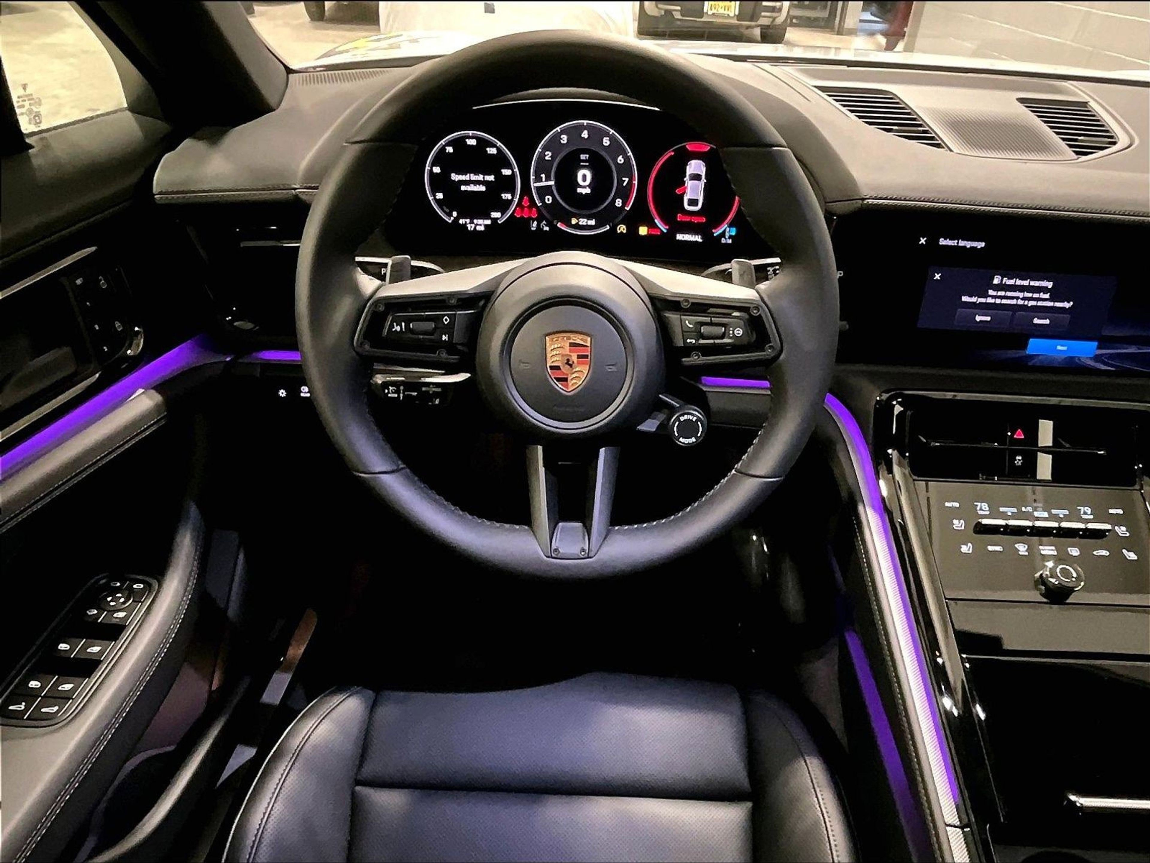 New 2026 Porsche Panamera 4 image 18