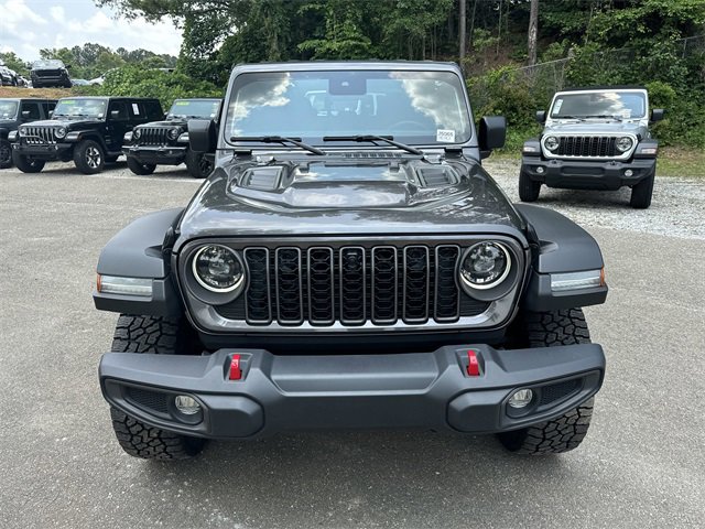 Used 2024 Jeep Gladiator Rubicon w/ Technology Group image 2