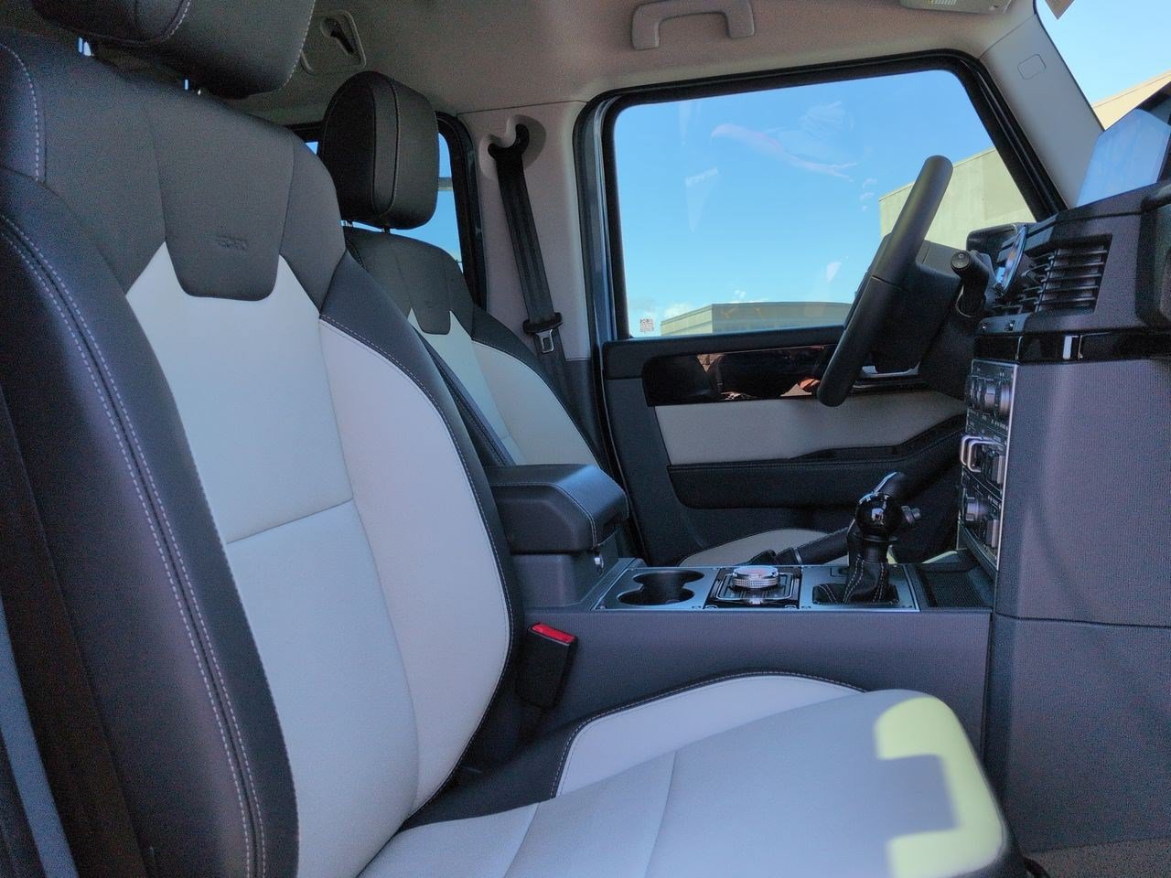 Used 2025 INEOS Grenadier AWD/4WD image 25
