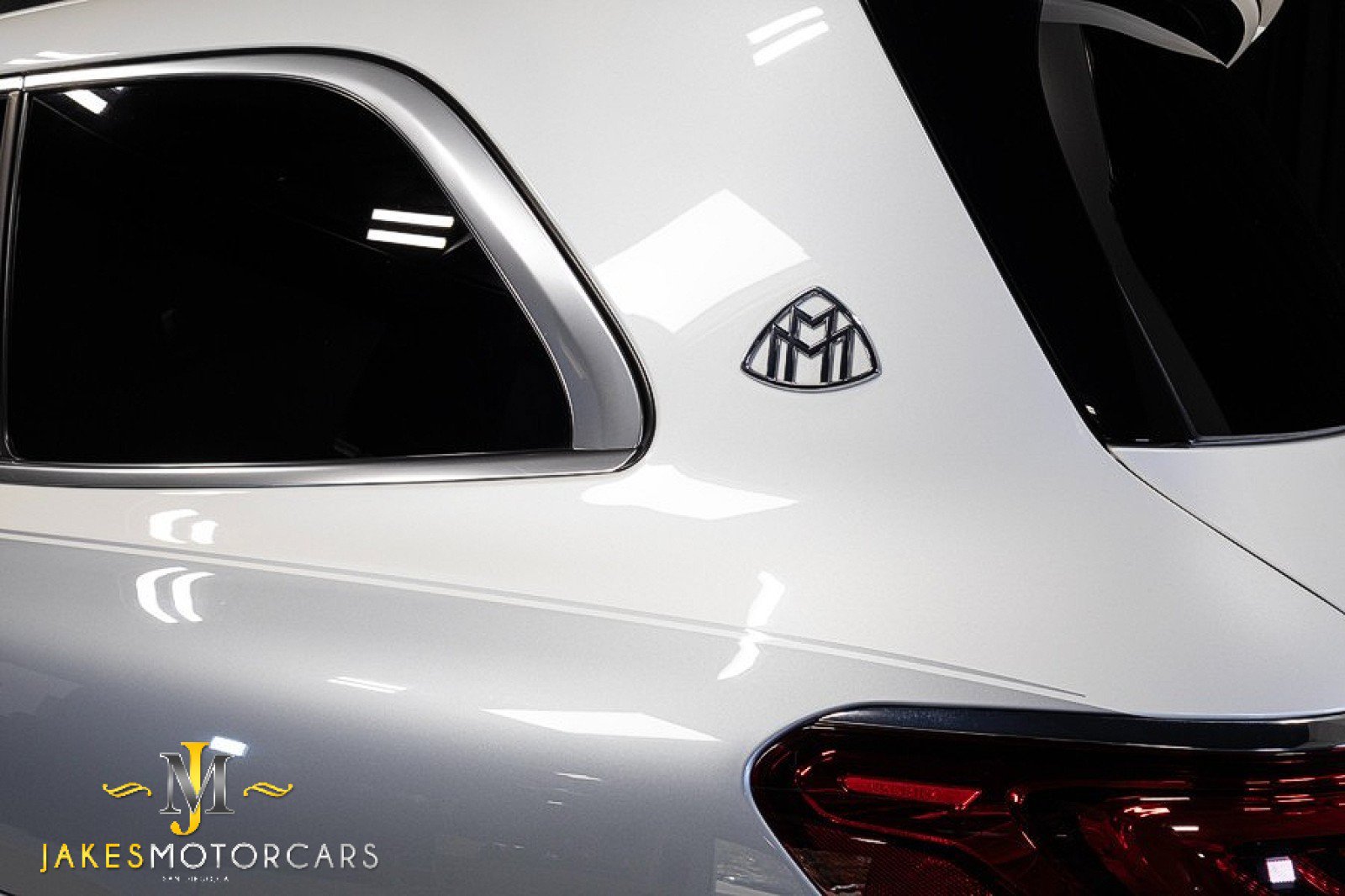 Used 2023 Mercedes-Benz Maybach GLS 600 4MATIC image 9