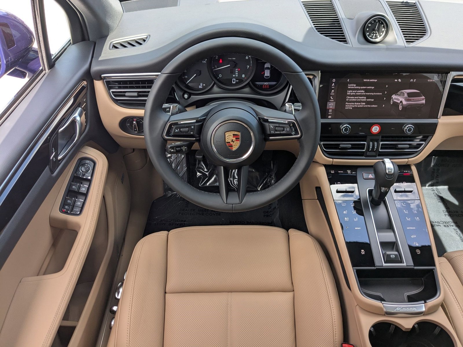 New 2026 Porsche Macan image 16