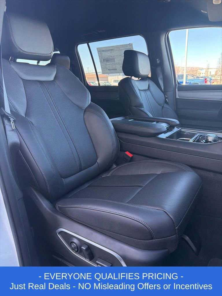 New 2026 Jeep Grand Wagoneer Limited image 12