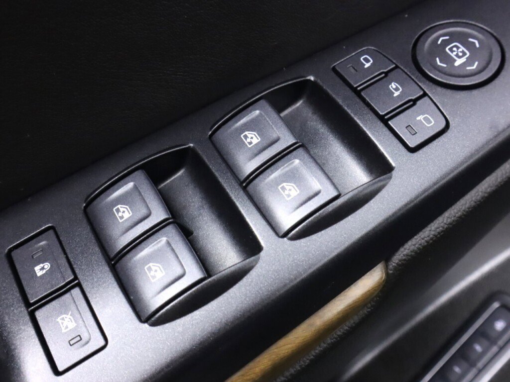 Used 2019 GMC Yukon Denali w/ Denali Ultimate Package image 31