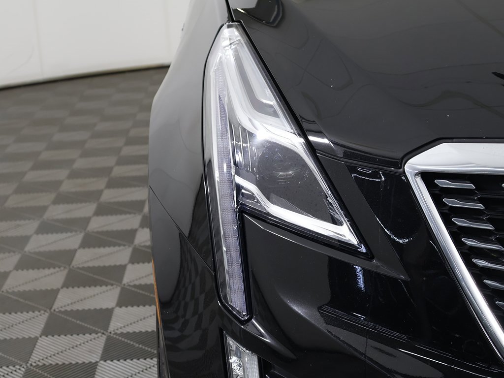 Used 2023 Cadillac XT5 Premium Luxury image 16