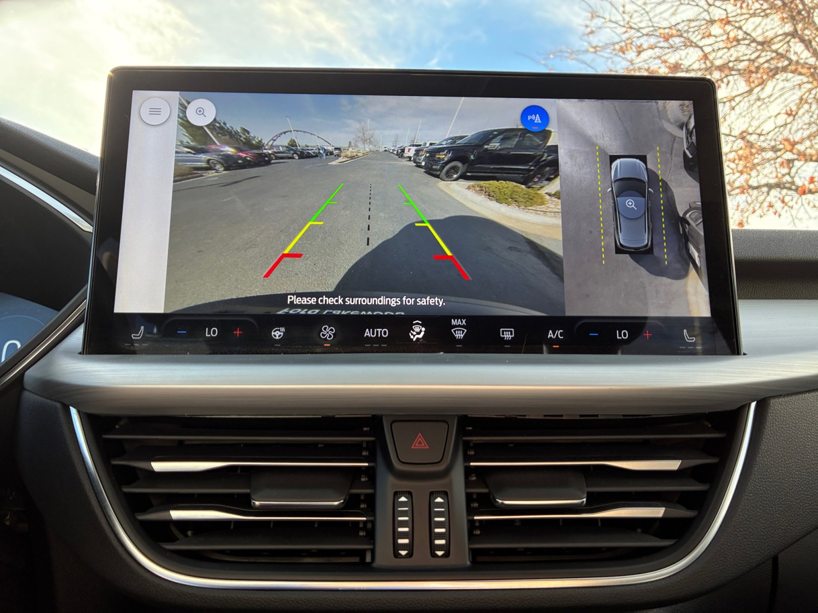 Certified 2023 Ford Escape Platinum w/ Premium Technology Package image 29