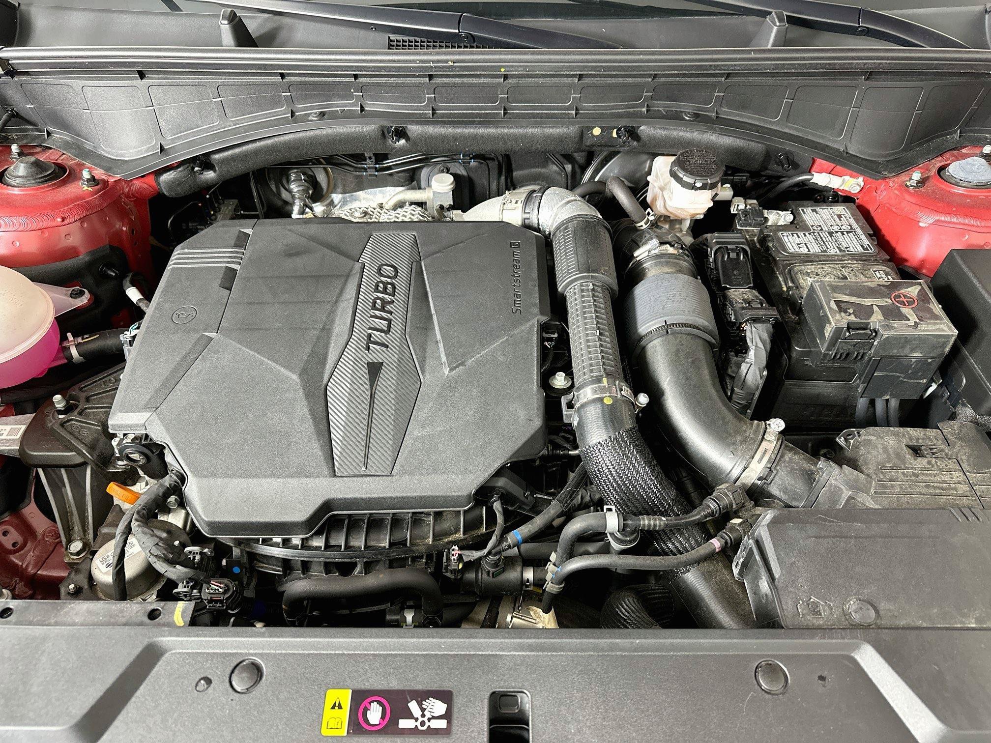 Used 2025 Hyundai Santa Fe SEL FWD image 33