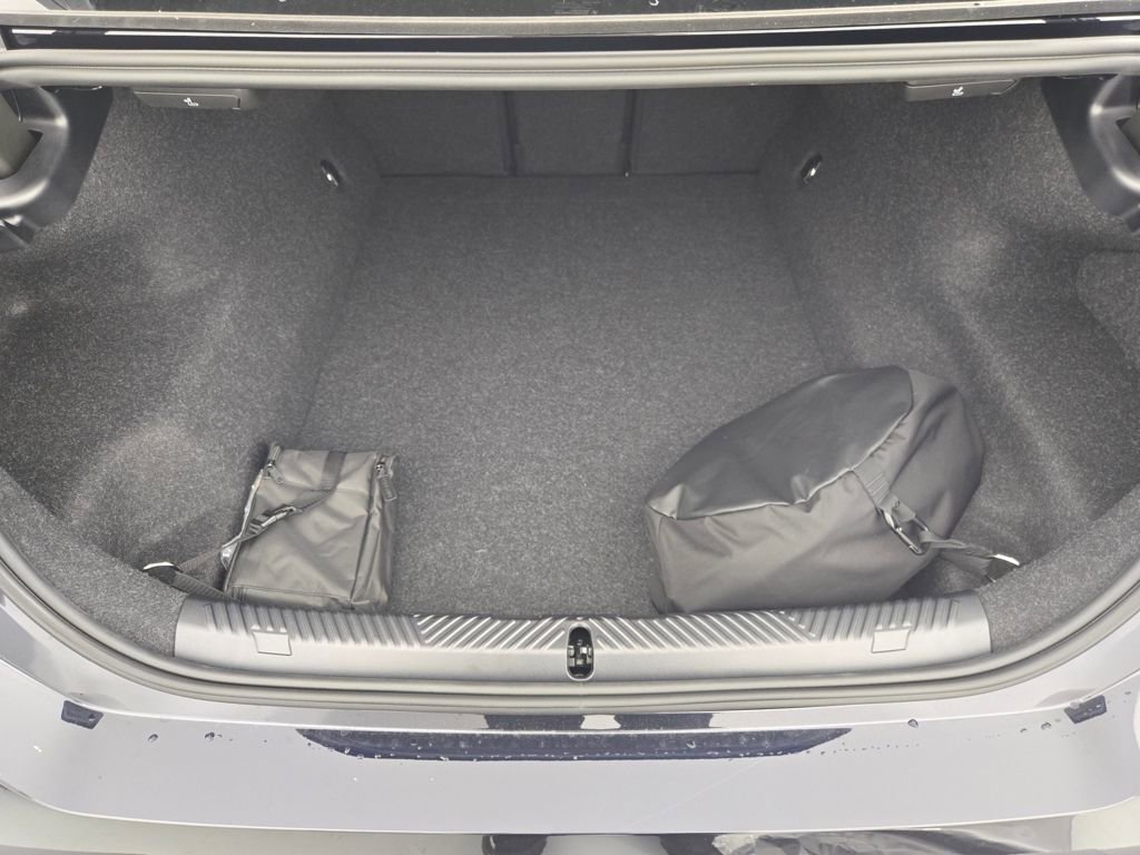 New 2026 BMW M5 w/ Executive Package image 23