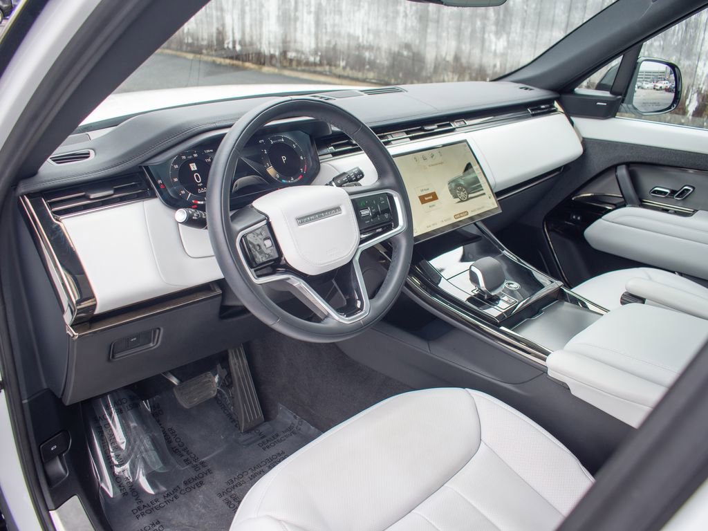 Certified 2024 Land Rover Range Rover Sport SE AWD/4WD image 12