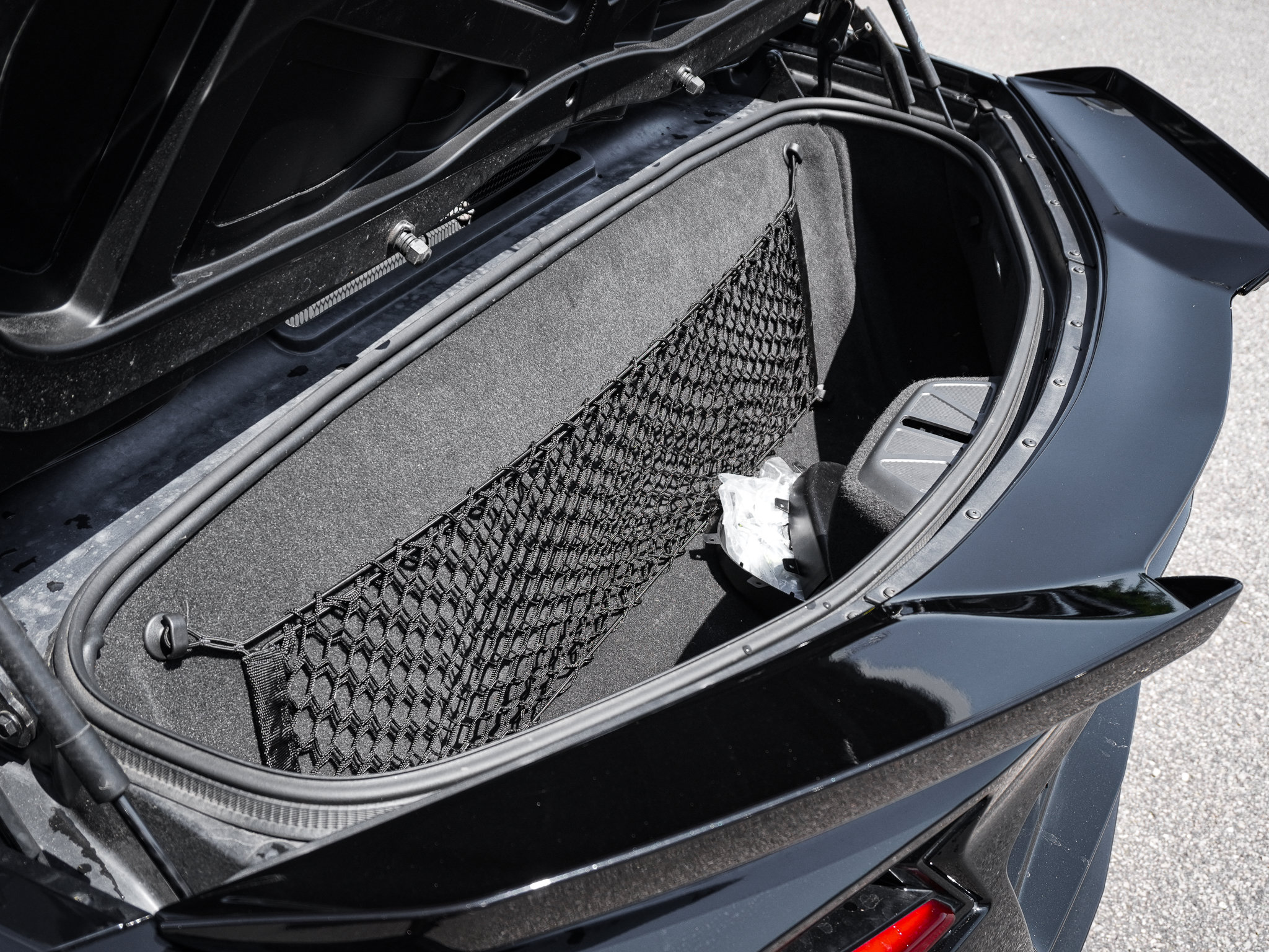 Used 2024 Chevrolet Corvette Z06 RWD image 27