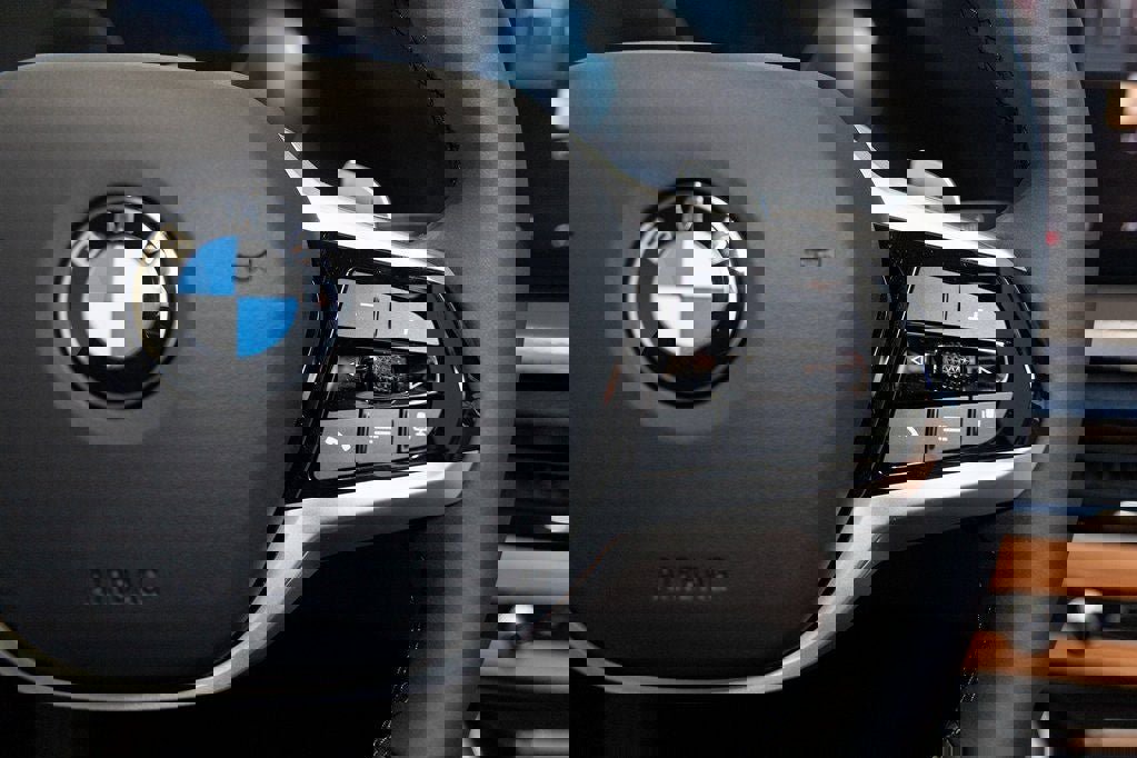 New 2026 BMW 330i xDrive Sedan w/ Convenience Package image 26