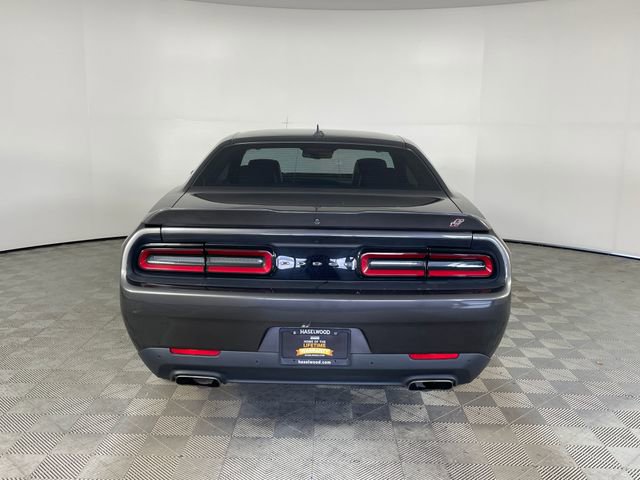 Used 2018 Dodge Challenger GT AWD/4WD image 15
