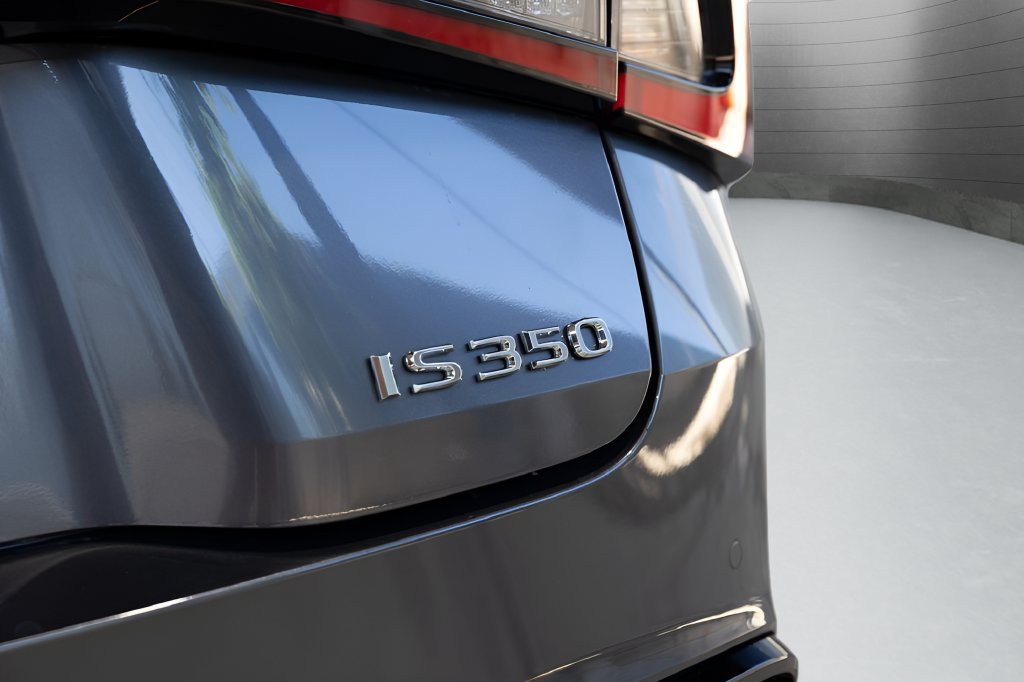 Used 2024 Lexus IS 350 F Sport w/ Memory Package RWD image 20