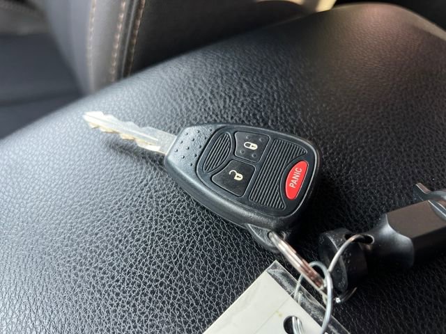 Used 2014 Jeep Wrangler Unlimited Sahara image 28