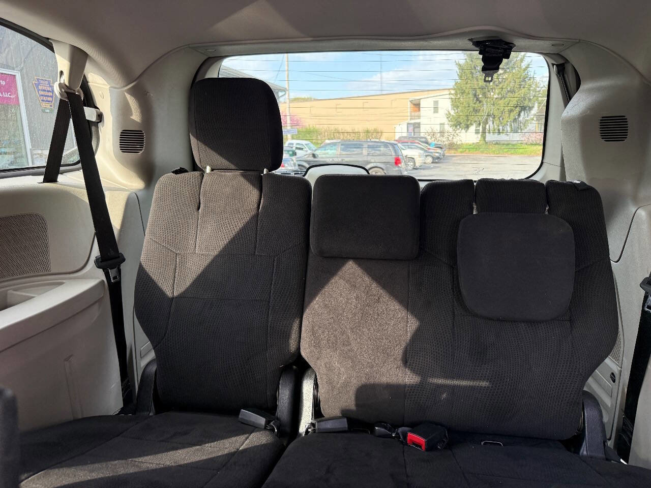 Used 2012 Dodge Grand Caravan Crew w/ Crew Value Pkg FWD image 23