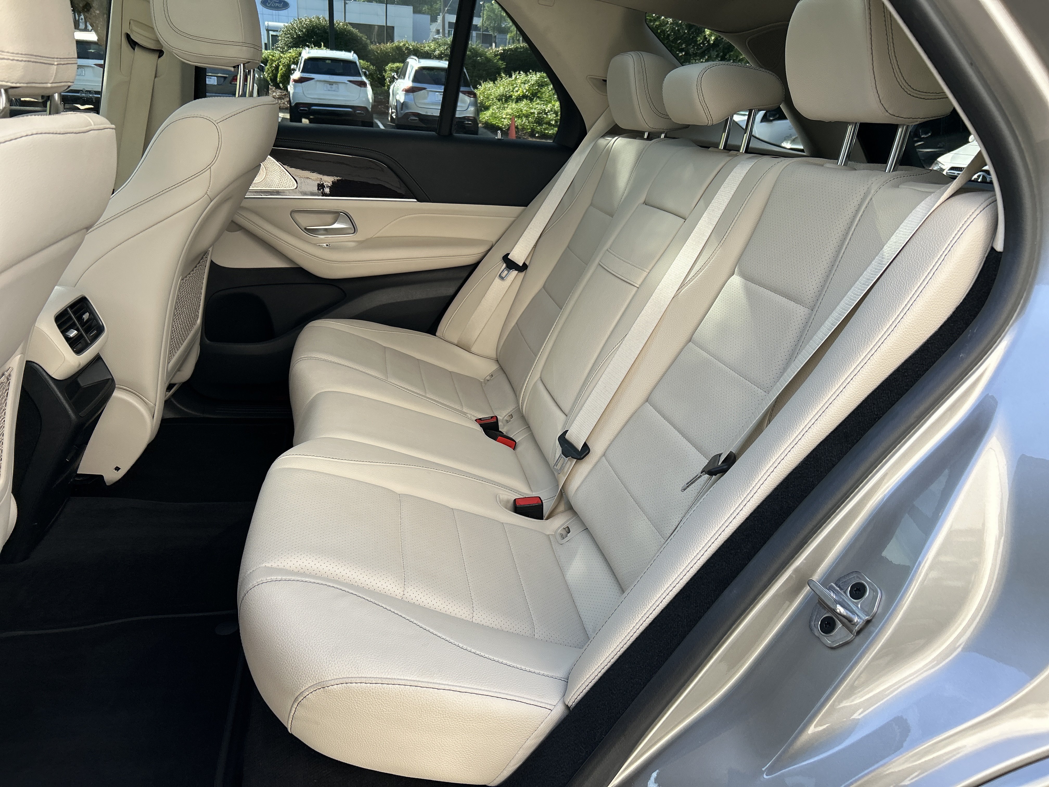 Used 2023 Mercedes-Benz GLE 450 4MATIC image 40