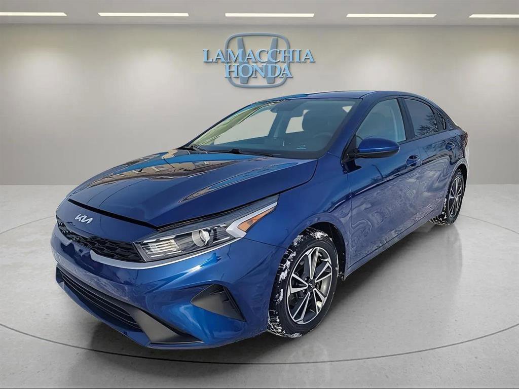 Used 2022 Kia Forte LXS image 7