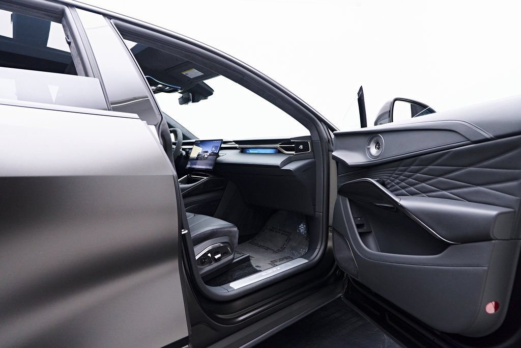 Used 2025 Lotus Eletre AWD/4WD image 45