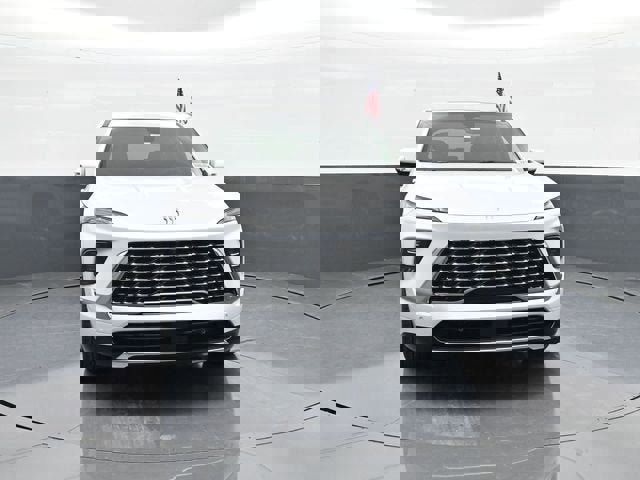 New 2026 Buick Enclave Avenir w/ Super Cruise Package image 2