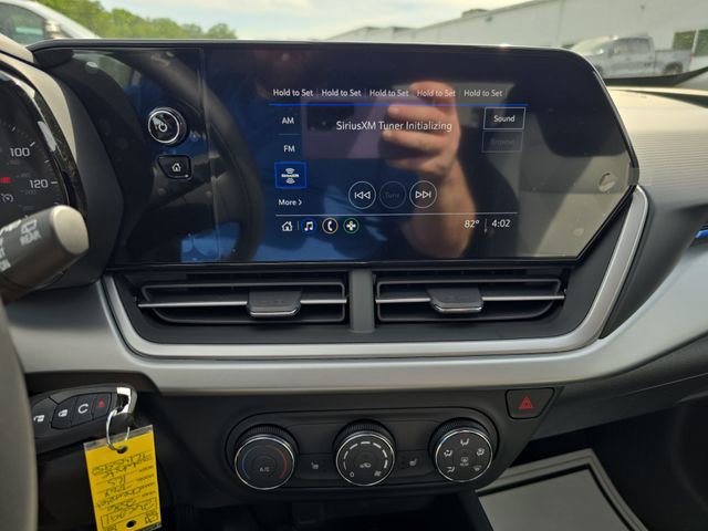 New 2026 Chevrolet Trax LS w/ LS Convenience Package FWD image 13