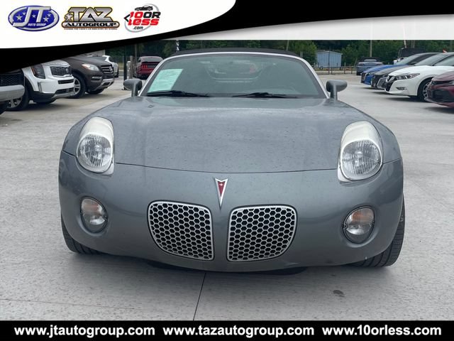 Used 2006 Pontiac Solstice Convertible w/ Premium Package RWD image 2