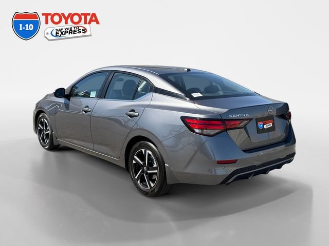 Used 2025 Nissan Sentra SV w/ All-Weather Package FWD image 3