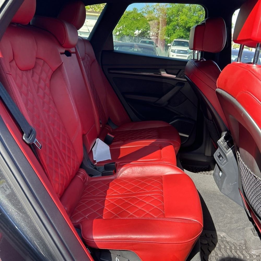 Used 2018 Audi SQ5 Premium Plus w/ Navigation Package AWD/4WD image 13