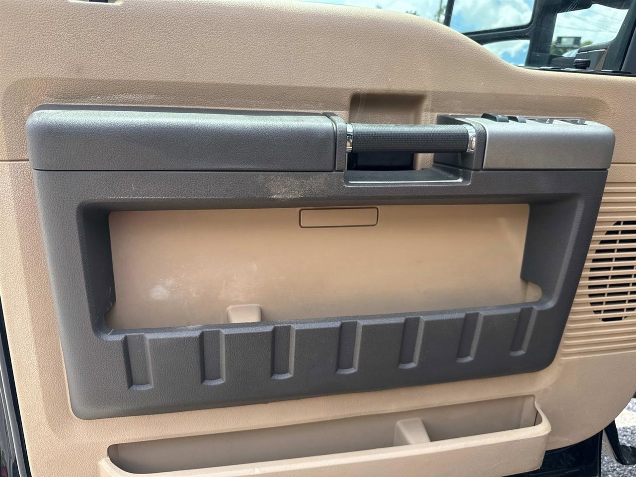 Used 2012 Ford F250 Lariat w/ Lariat Ultimate Pkg image 13