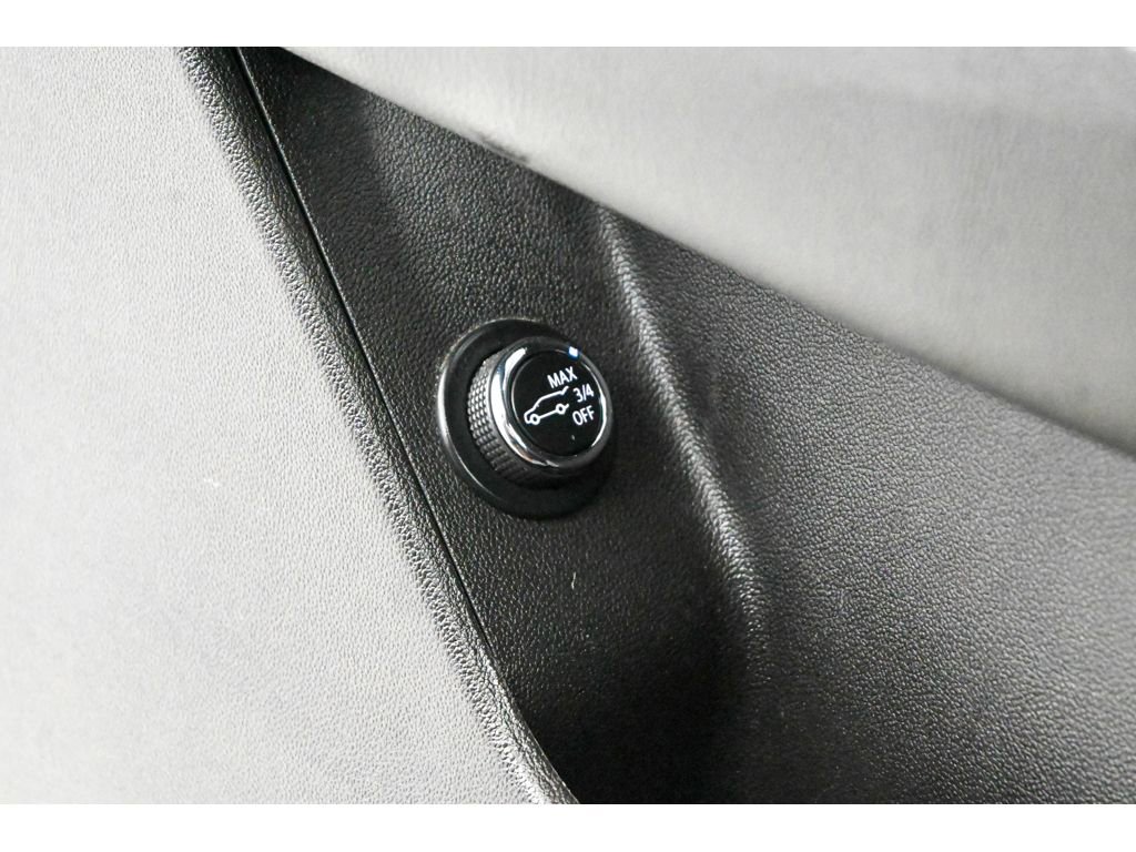 Certified 2022 Cadillac XT5 Premium Luxury image 32