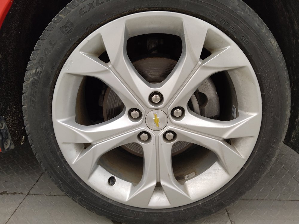 Used 2017 Chevrolet Cruze Premier FWD image 31