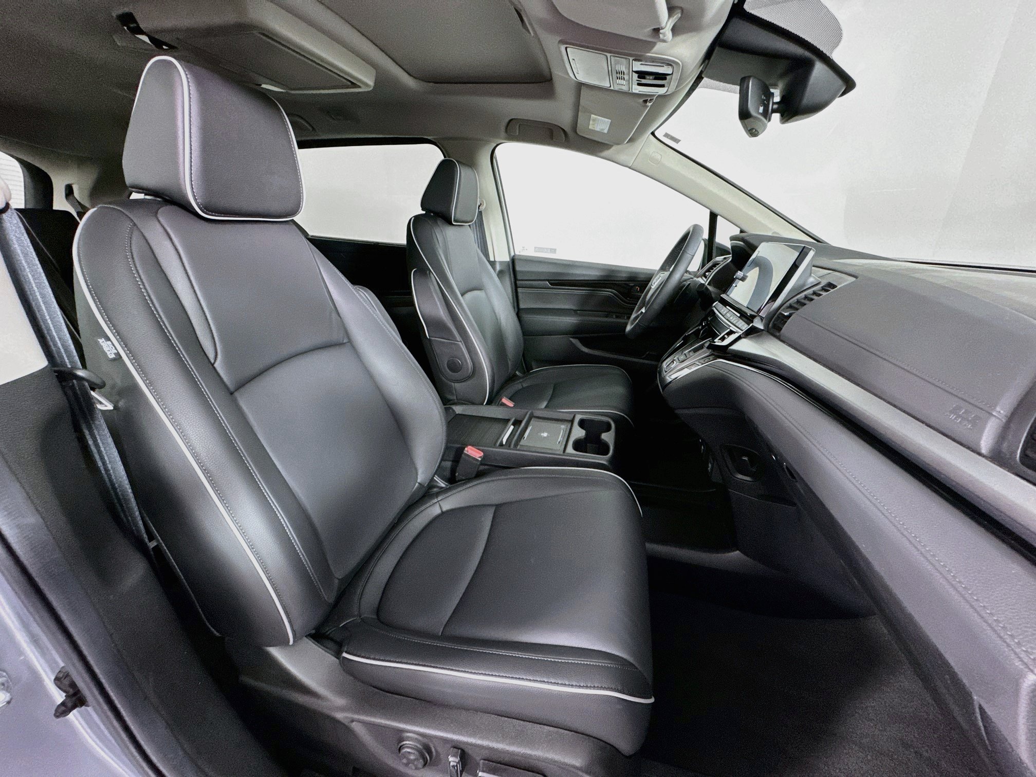 Certified 2025 Honda Odyssey Touring image 31