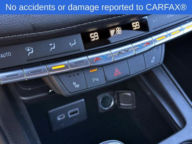 Certified 2023 Cadillac XT4 Luxury w/ Cold Weather Package image 27