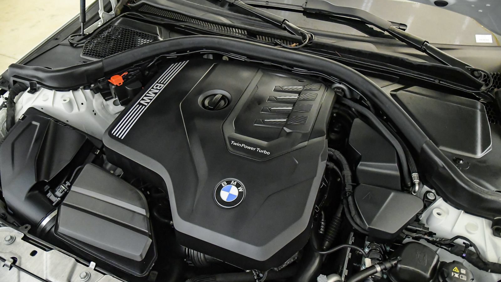 Used 2023 BMW 230i Coupe w/ Convenience Package RWD image 26
