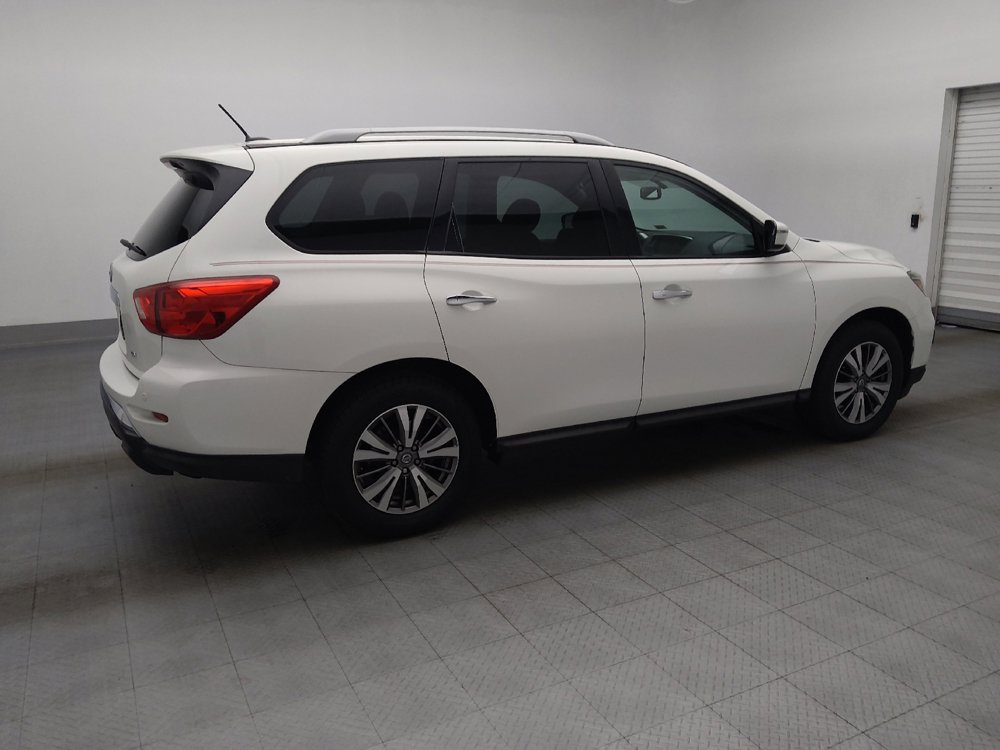 Used 2018 Nissan Pathfinder SV FWD image 10