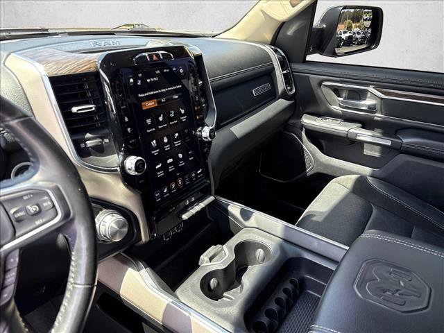 Used 2020 RAM 1500 Laramie RWD image 16