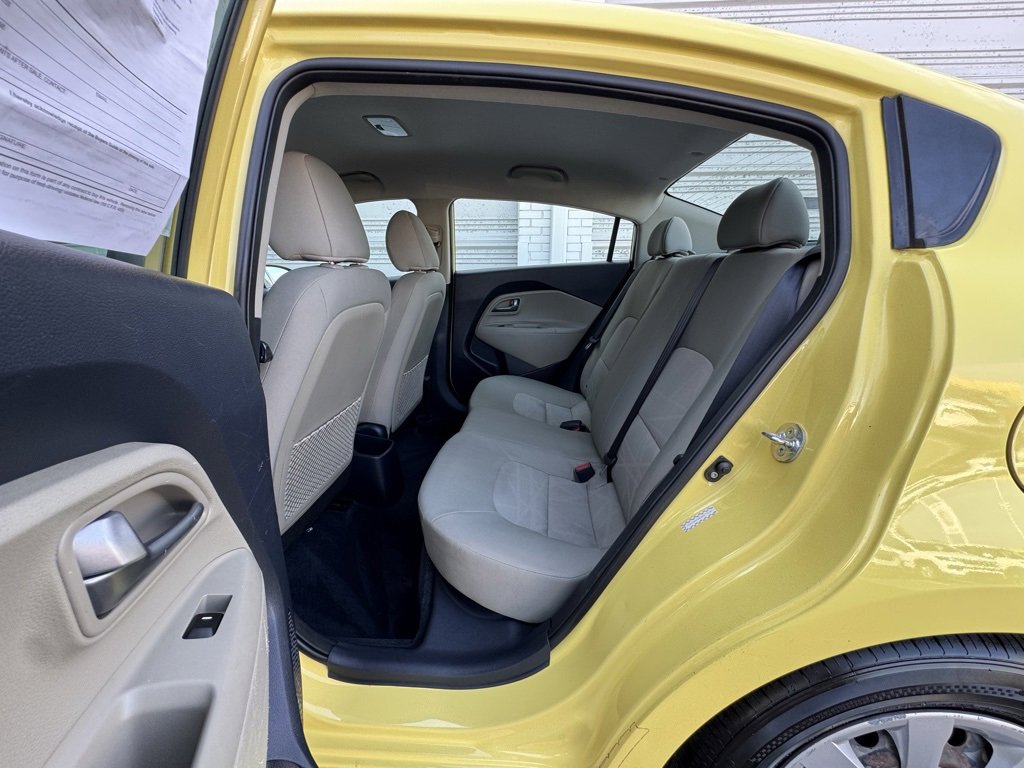 Used 2016 Kia Rio LX image 12