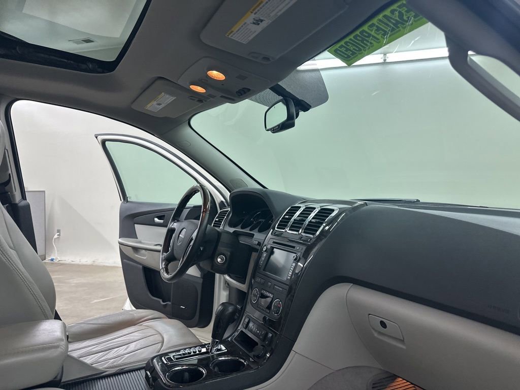 Used 2012 GMC Acadia Denali image 19