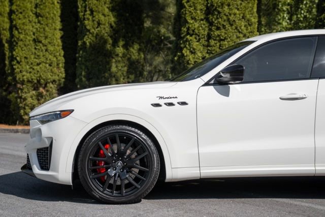 Used 2022 Maserati Levante Modena image 10