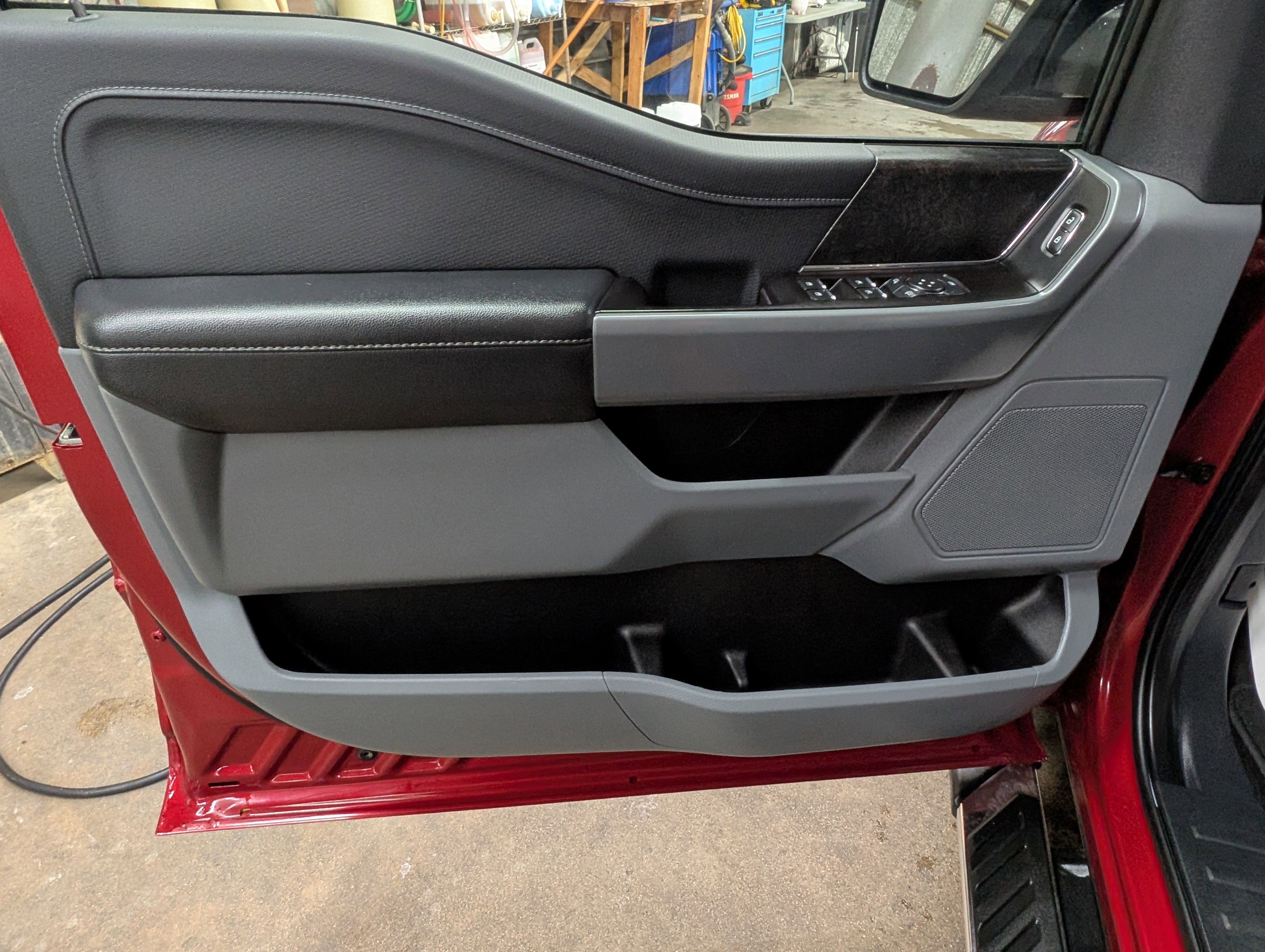 Used 2022 Ford F150 XLT w/ Equipment Group 302A High image 10