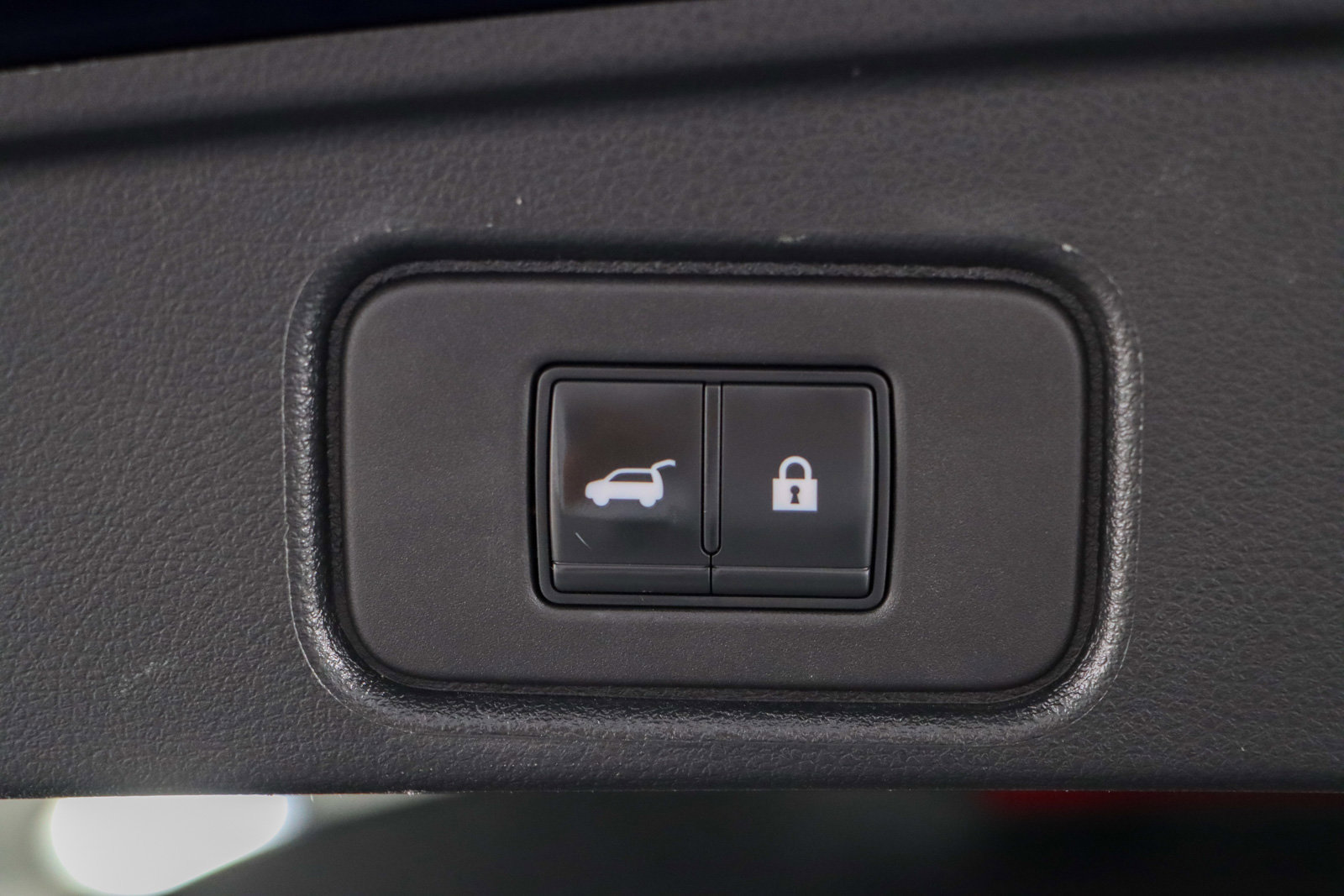 Used 2022 Nissan Pathfinder SL w/ SL Premium Package image 32