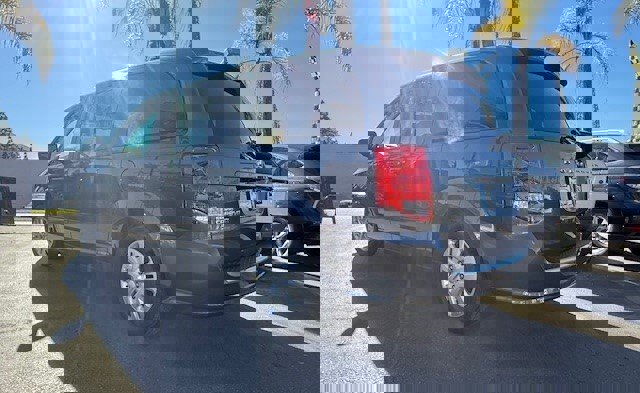 Used 2017 Dodge Grand Caravan SE w/ Power Window Group image 5