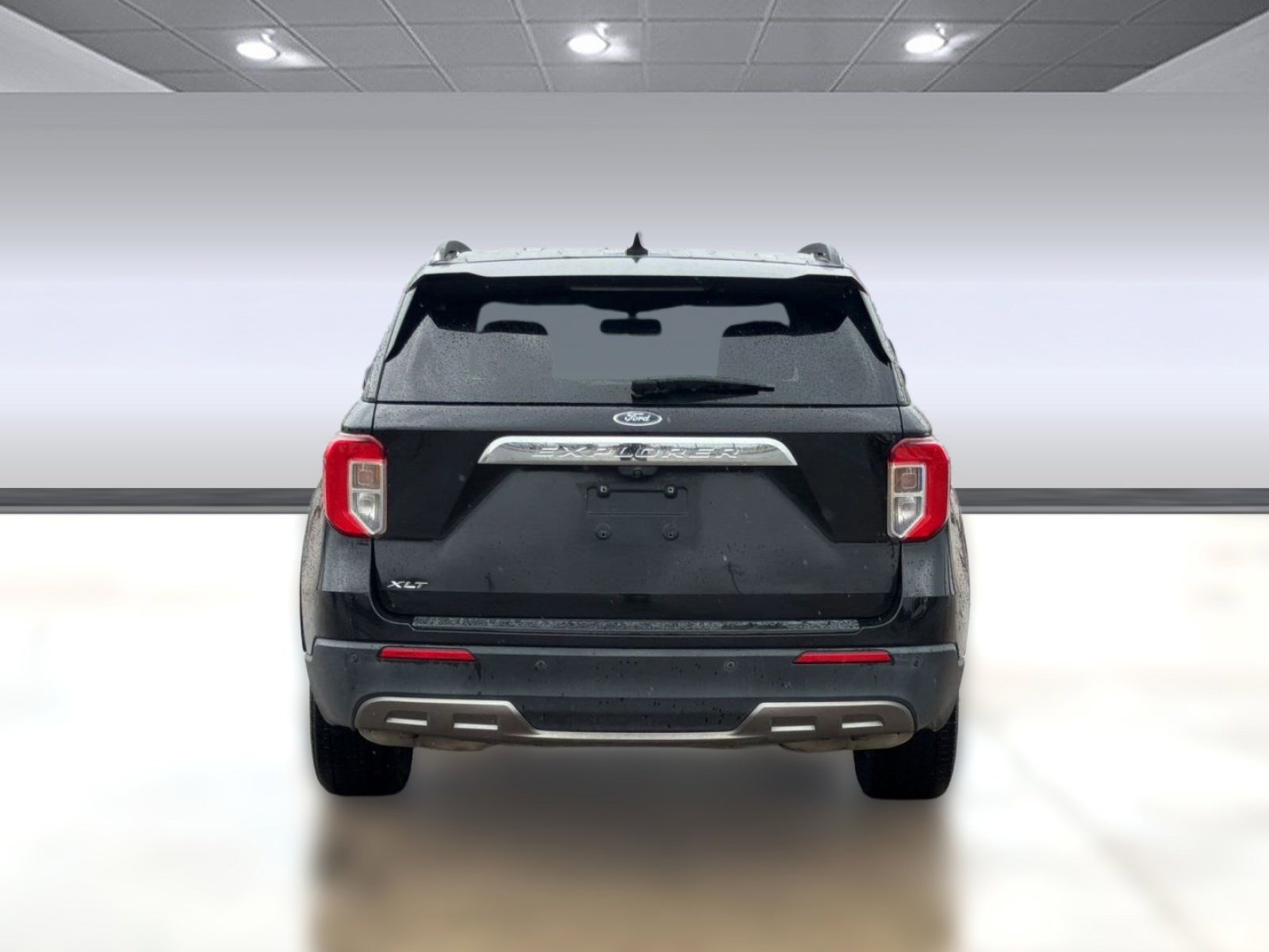 Used 2020 Ford Explorer XLT w/ Equipment Group 202A RWD image 10