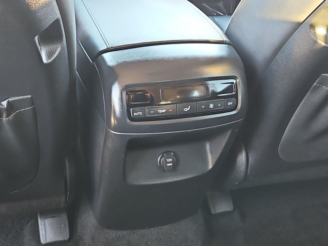 Used 2024 Hyundai Palisade SEL FWD image 17