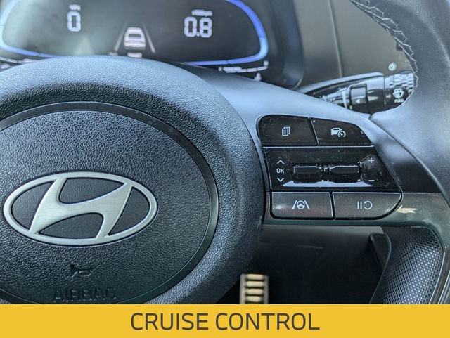 Used 2025 Hyundai Elantra Sport image 19